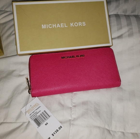 Michael kors jet set wallet - Picture 1 of 2
